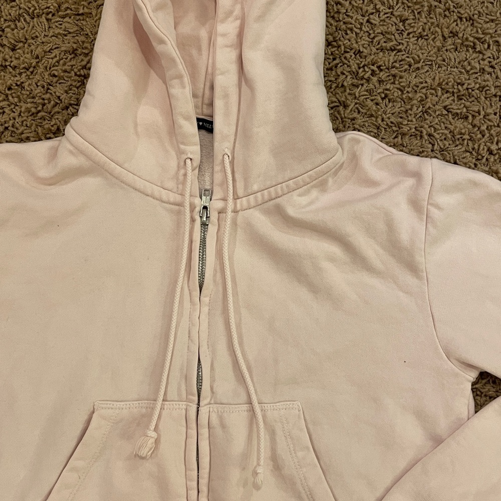John Galt/Brandy Melville Light/Pastel Pink Crystal Cropped Zip-Up Hoodie - Picture 2 of 6